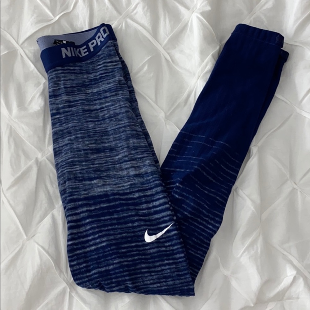 Full length Nike leggings